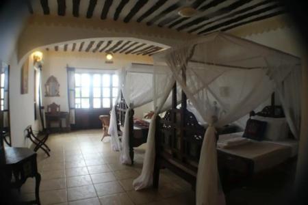 Langi Langi Beach Bungalows - 85