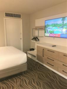 Wyndham Garden Lake Buena Vista Disney Springs® Resort Area - 17