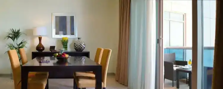 Mövenpick & Apartments Bur Dubai - 66