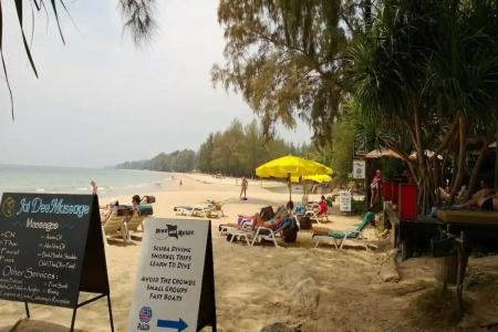 Lanta Castaway Beach Resort - 53