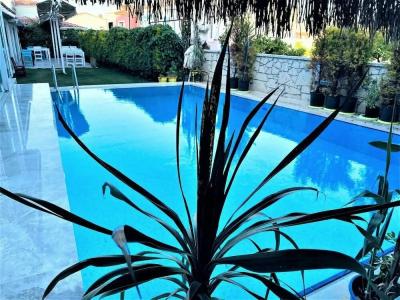 Alacati Eldoris Butik - 13