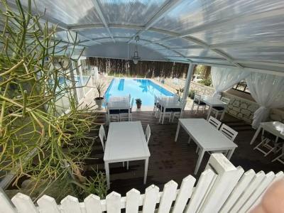 Alacati Eldoris Butik - 84