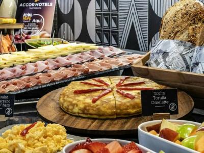 ibis Styles Barcelona City Bogatell - 24