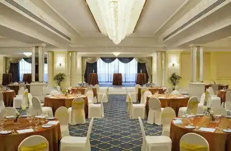 Grand Excelsior Deira - 87