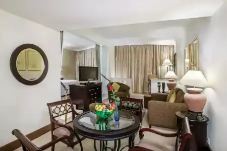 Grand Excelsior Deira - 58