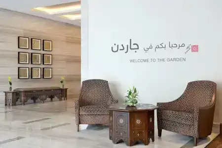 Hilton Garden Inn Dubai Al Muraqabat - Deira - 64