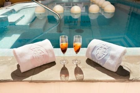 Rivoli Boutique - 19