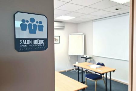 Kyriad Vannes Centre Ville - 66