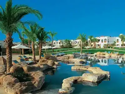 Amphoras Beach