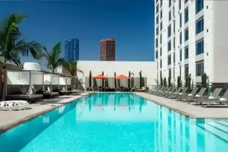 Courtyard by Marriott Los Angeles L.A. LIVE