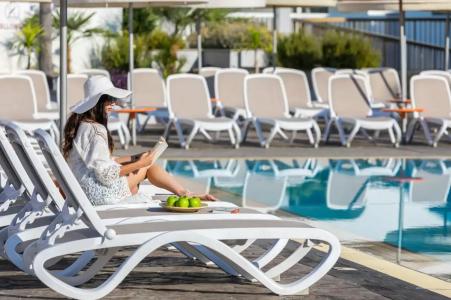 Christabelle Apartments - 10