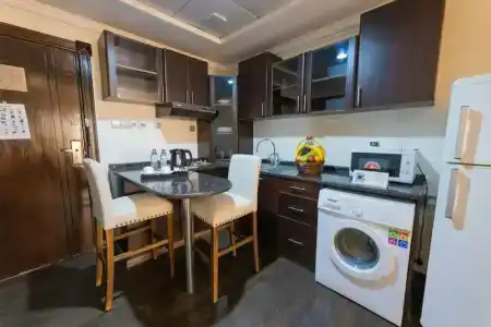 Ewan Ajman Suites - 79