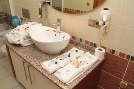 BC Burhan Cacan & Spa & Cafe - 60