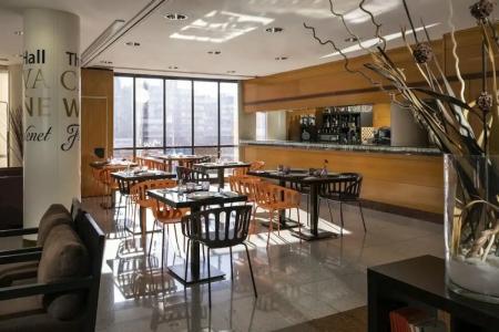 Rafaelhoteles Piramides - 73
