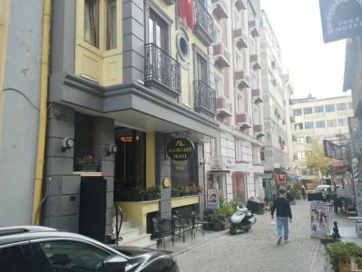 Agora Life - 21