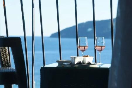 Best Western Plus La Corniche - 80