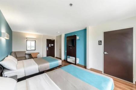 Motel 6-Laredo, TX - Airport - 29