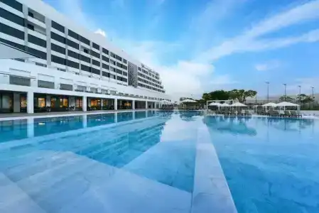 Crowne Plaza Muscat, an IHG - 97