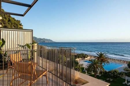 Domes of Corfu, Autograph Collection - 88