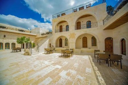 PALMYRA BOUTIQUE - 19