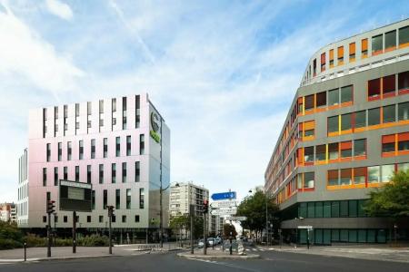 B&B Paris Porte des Lilas - 69