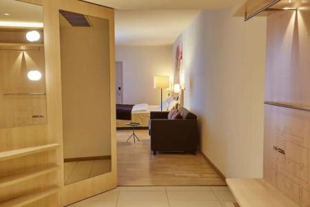 Scandic Hamburg Emporio - 74