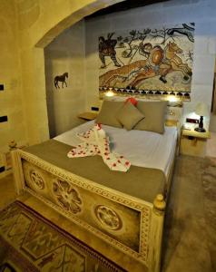 Caftan Cave Suites - 57