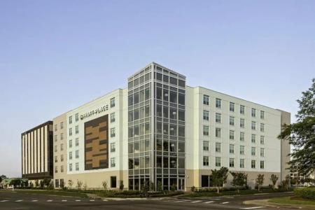 Hyatt Place Virginia Beach Town Center - 10