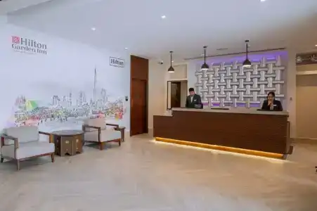 Hilton Garden Inn Dubai Al Muraqabat - Deira - 24