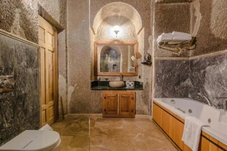 Lunar Cappadocia - 13