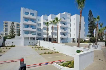 Okeanos Beach Boutique - 35