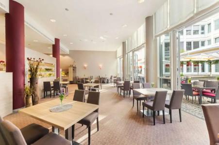 Park Inn by Radisson Dresden - 57