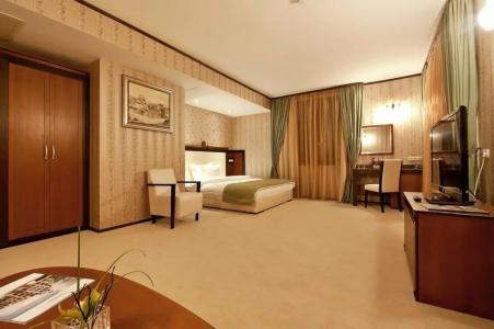 Best Western Plus Bristol - 52