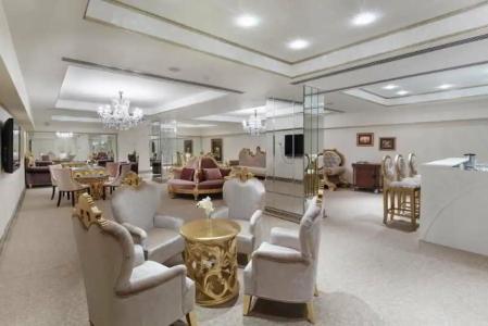 Elegance East - 51