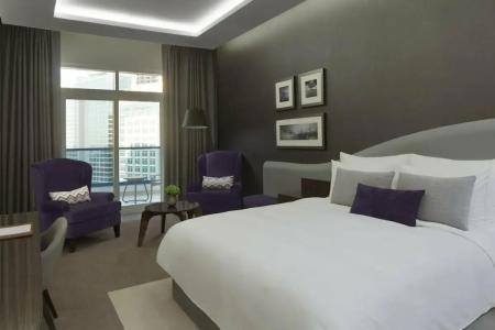 Radisson Blu, Dubai Waterfront - 75