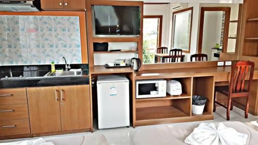 Green Harbor & Service Apartment - 8