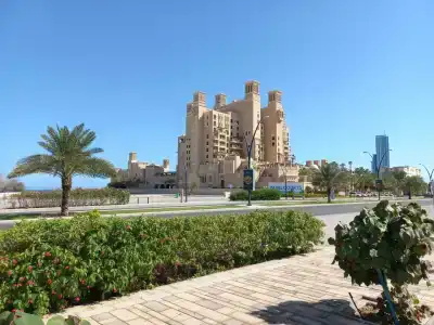 Sheraton Sharjah Beach Resort and Spa - 41