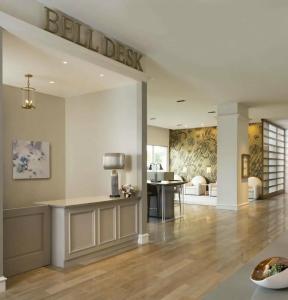 DoubleTree by Hilton Dallas - Love Field - 99