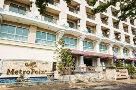 Metro Point Bangkok - 2