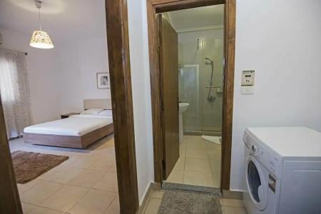 Lilly Apartments - 80