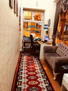 Alhambra Apart - 22