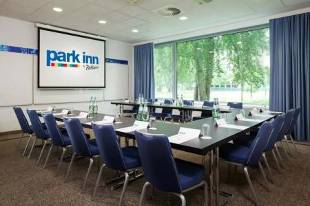 Park Inn by Radisson Frankfurt Airport - 84