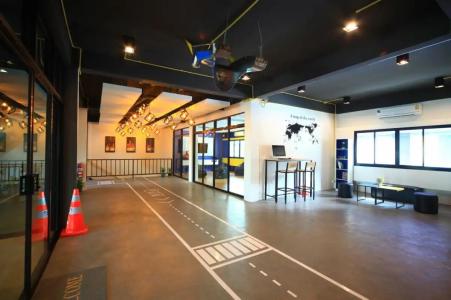 Tuk Tuk Hostel - 95