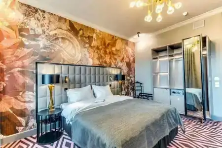 Grand Poet and SPA by Semarah - 2