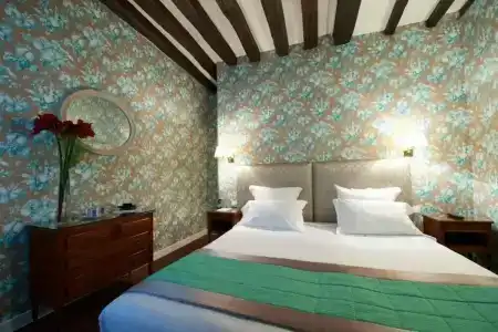 Relais Hôtel du Vieux Paris - 82