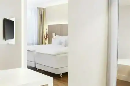 NH Collection Hamburg City - 32