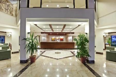 Champion Holiday Village - 8