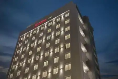 Hampton By Hilton Dubai Al Barsha - 4