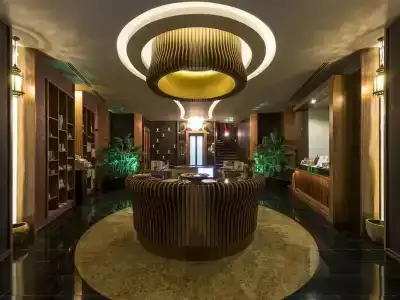Elite Luxury Suite & Spa - 71