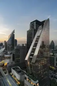 Rosewood Bangkok - 34